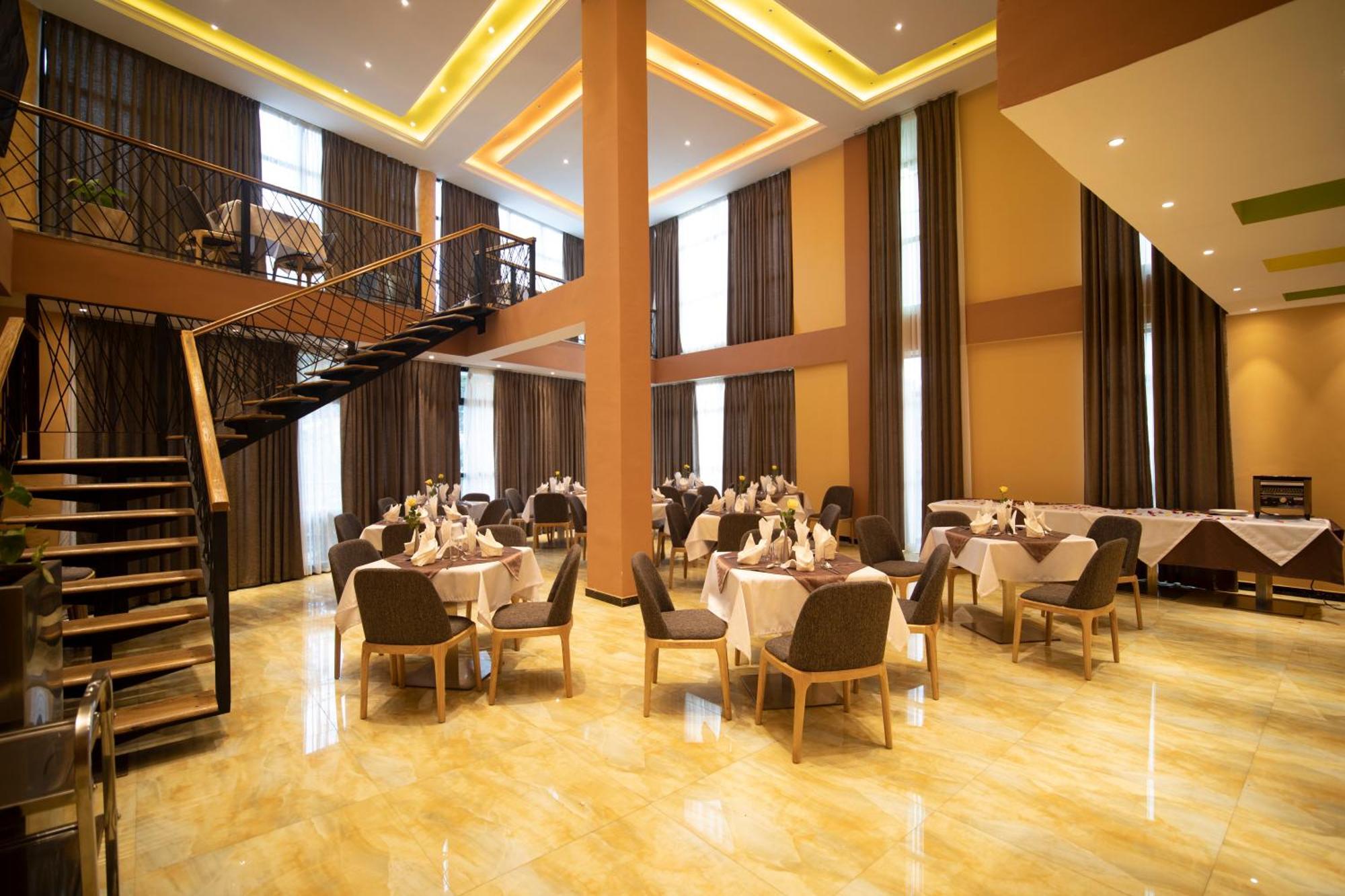 Vamos Addis Hotel Εξωτερικό φωτογραφία
