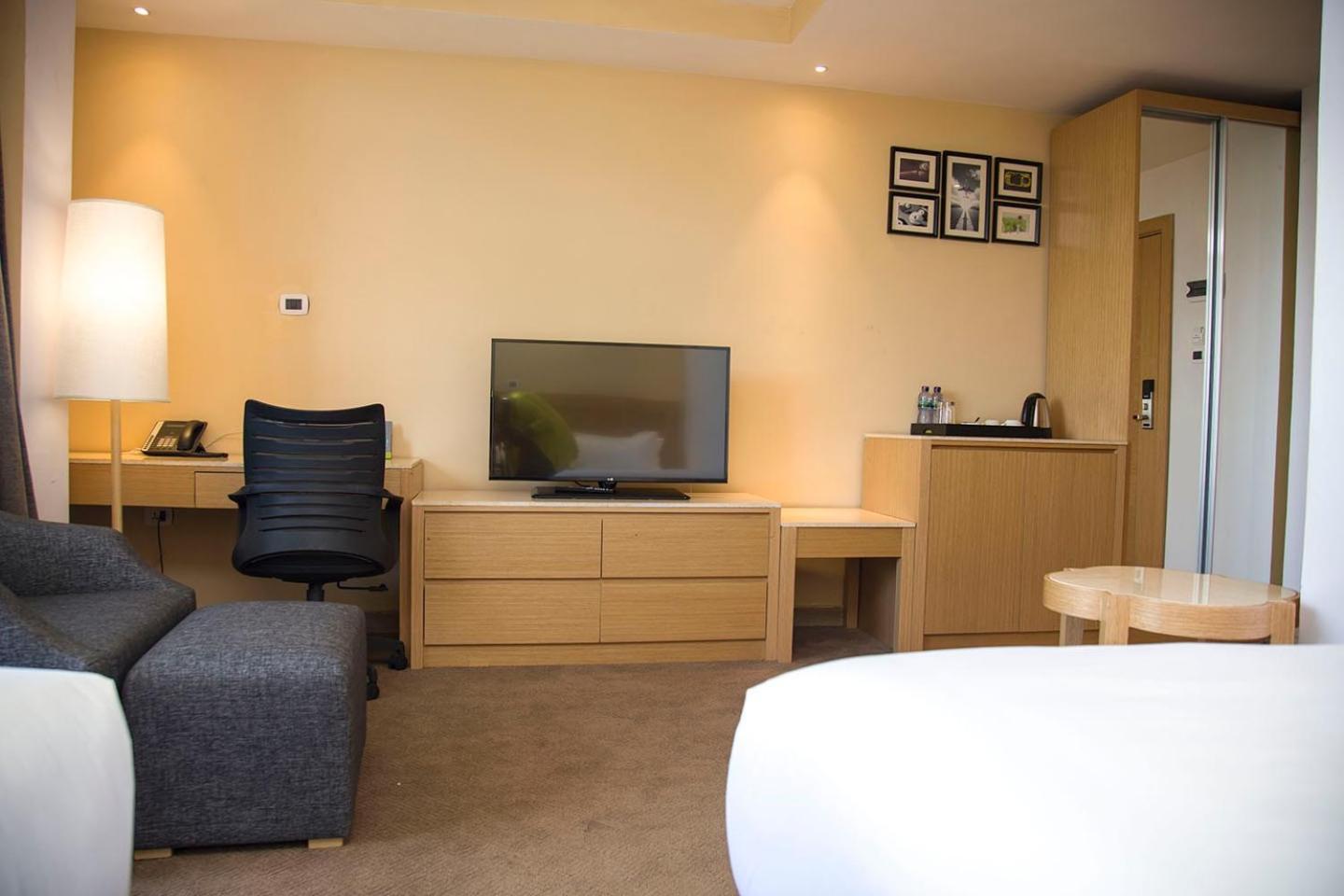Vamos Addis Hotel Εξωτερικό φωτογραφία