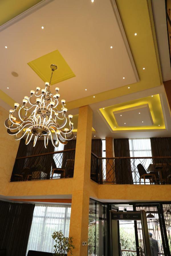 Vamos Addis Hotel Εξωτερικό φωτογραφία